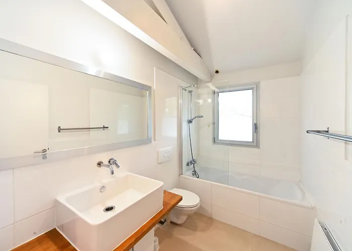 Houx & Ivy 3 Proche Marin Rive Est -wifi #0384 بيت للعطل سورت-هوسيغور